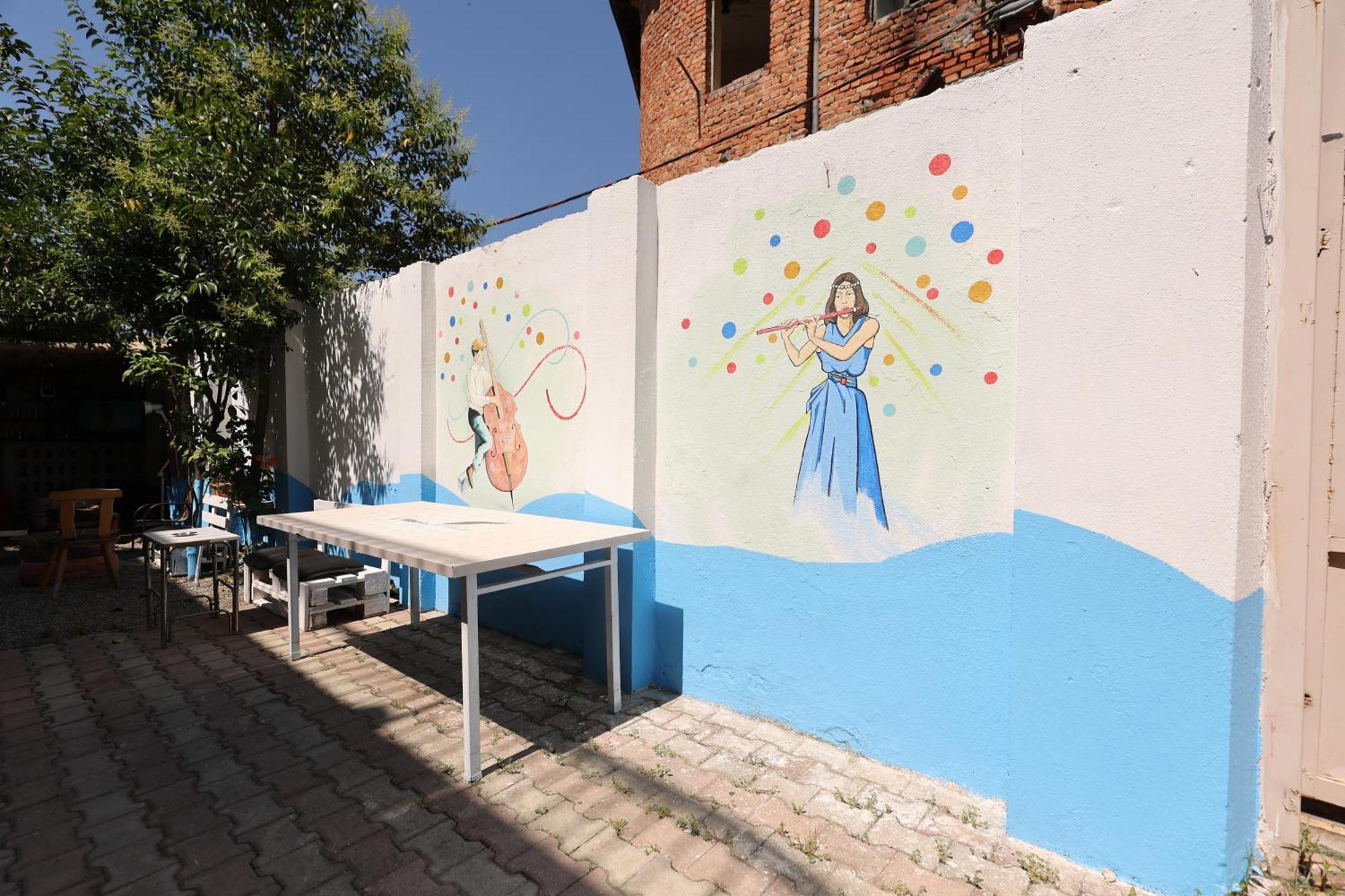 Hostel Osho Tirana Exterior foto